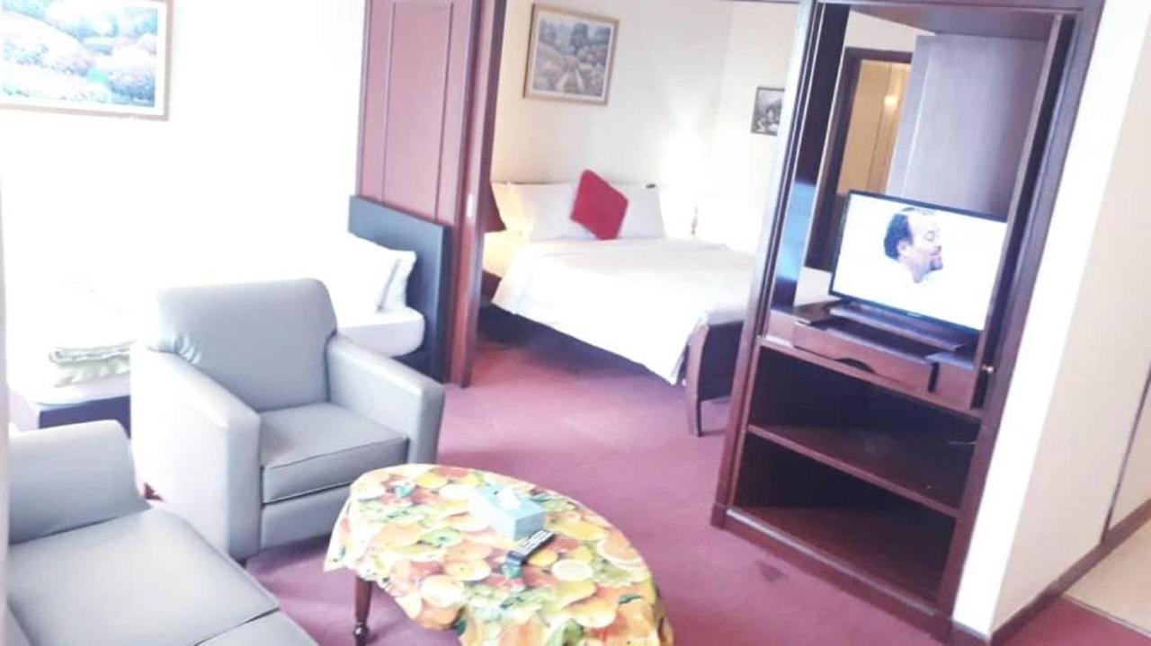 Residence Suite At Berjaya Times Square KL Kuala Lumpur Luaran gambar